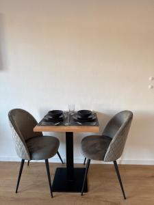 Suite Apartment Near Train Station