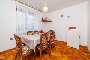 Apartments in Dramalj 5747 B