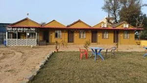 PADHAARO MAHARI JHOPADI HOTEL And RESORT - Rīngas