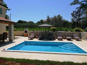 Villa Stella Juricani for 6 people near Umag with private pool only 4 km from the beach