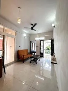 G 5 Gayathri Enclave 2 Bedroom Fully Furnished Apt - Kattakkada