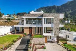 Moonlit Abode - Kūkkāl