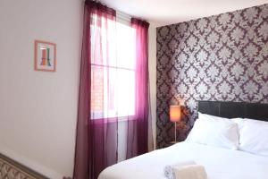 Stylish 2 Bed in Old Market