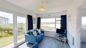 B44 Sea Urchin, Riviere Towans