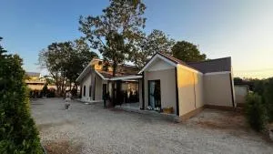 Eastern View Resort and Pool Villa - Ban Tao Than