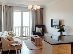 Cape Royale Apartments with Cape Finest