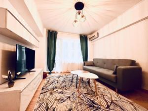 Calea Victoriei Luxe - Elegant Apartment with Balcony