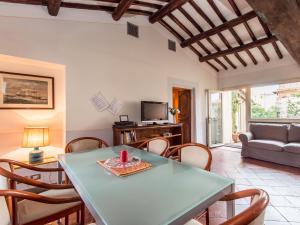 Two-Bedroom Apartment with Terrace