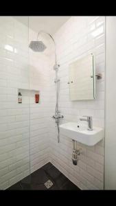 Hideaway In Highgate Village