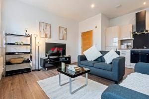 Modern 1-BDR Apartment in JQ, Guests 3, Parking & Netflix, Perfect for contractors