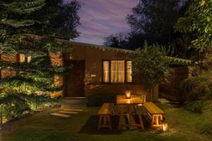 SaffronStays Sylvan Farms - 3BR eco-luxury villa with birdwatching, trekking and organic farming in Mount Abu