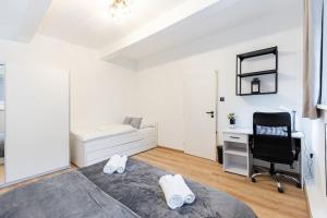 Calm Center Modern Apartment