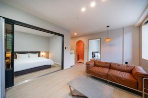 Geoje Hound Hotel & Spa