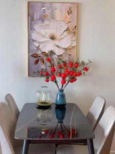 Vinhomes Smartcity - 2BR City View - Trốn Homestay