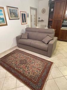 Apartamento de 2 dormitorios con balcón y terraza