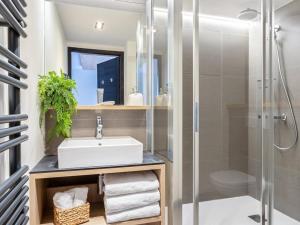 Appartements Appartement 4 pieces avec spa et parking – Les Saisies - FR-1-810-27 : photos des chambres