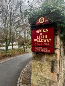 Cozy flat in the heart of Leith
