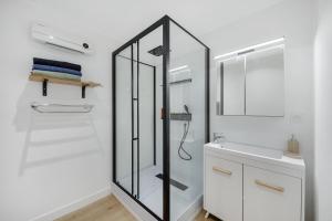Appartements Appartement T4 Carqueiranne : photos des chambres