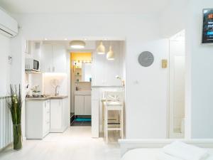 Best Central Old Town Bright Studio by BCA