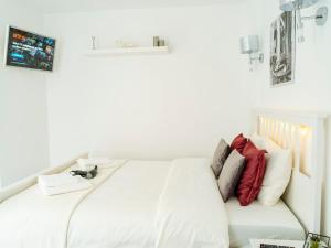 Best Central Old Town Bright Studio by BCA