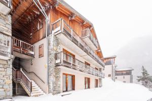 Appartements Le Hameau SPA & PISCINE appartement 3 pieces 6pers by Alpvision Residences : photos des chambres