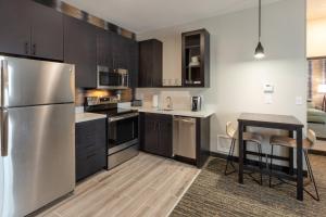 One Bedroom King Suite with Sofa Bed and City View room in Residence Inn by Marriott St. Cloud