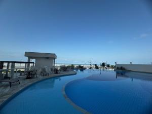 Apto Fantástico foot in the sand