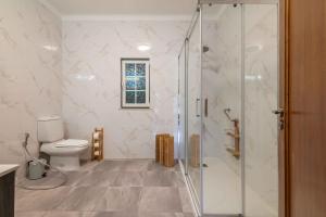 Villa Amina by Portucasa