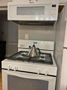 2bed Downtown House- Sleeps 6