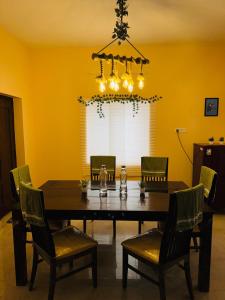 Charter Stays 3BHK Luxurious Flat in Manikonda