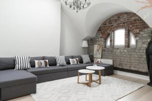 Glorious penthouse with private sauna and jacuzzi