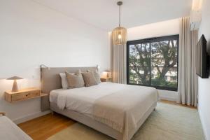 Acqua Residence I by An Island Apart