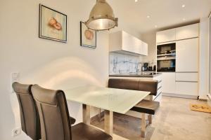 Haus Wolburgstraße 1 Haus Wolburgstraße 1a Penthouse Haifisch Appartement 5