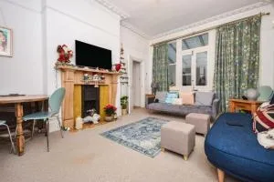 The Bolt Hole - 波茨莱德