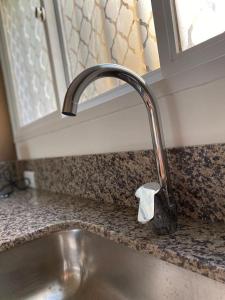 Amplio, moderno, centro, cochera - 2 parejas o mas -6 px