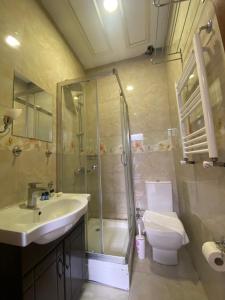 Amida&NurayHouseHotel