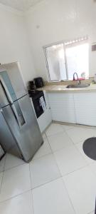 Casa a 5 minutos shopping Serramar