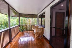 1 BR Bungalow Near The Beach