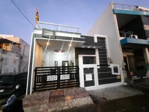 Aashvi Home Stay Ujjain - Sānwer