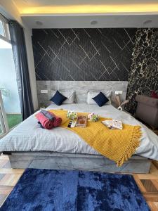 Luxury Stay by Good vibes studio