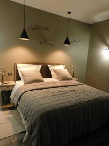 Maisons de vacances La Longere de Chillac campagne chic jacuzzi : photos des chambres