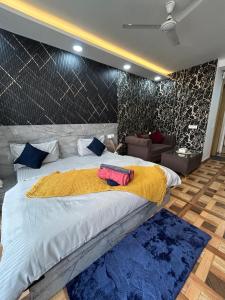 Luxury Stay by Good vibes studio
