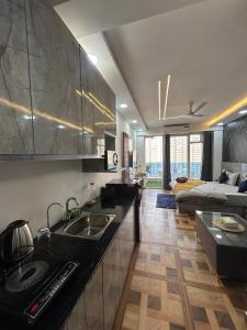Luxury Stay by Good vibes studio