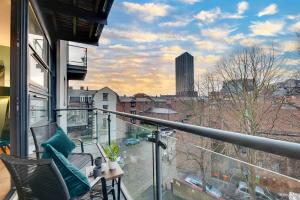 Friarsgate Apartments 4A by Week2Week