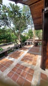 Why Worry Homestay & Café