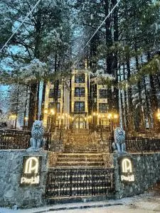 PineHill Hotel, Restaurant , Pool & Spa - RAZEM - Kishʼ e Shkrelit