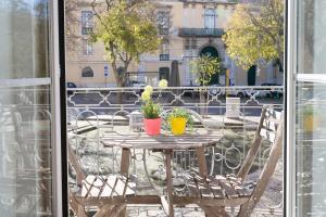 Lisbon charming balcony flat with air conditioner!