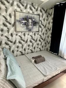 Staycation Near Moa by Jen