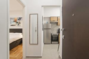 Serra Relaxing Renovated Apt by Marina & Beach