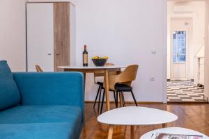 Black & White Delight